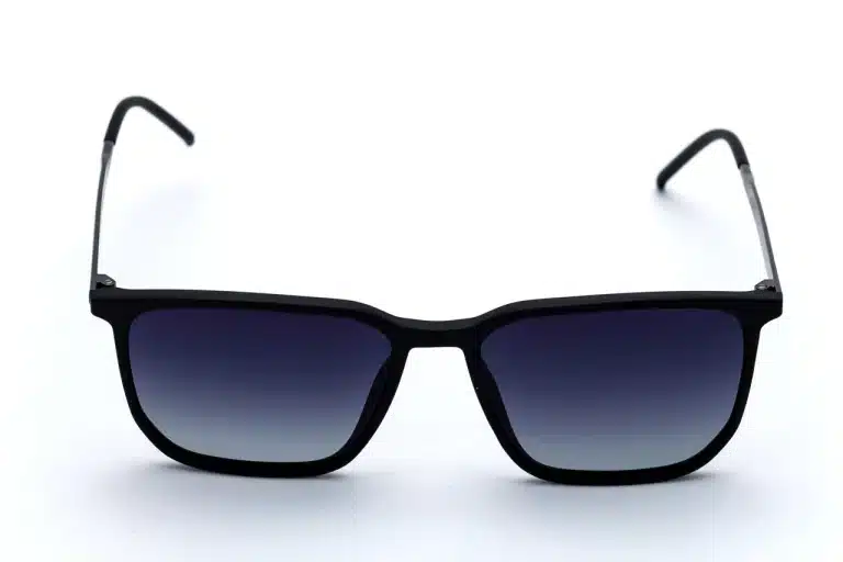 TOMMY HILFIGER TH1652S Black Polarized TR90 Sunglasses - Unisex Large Square Frame