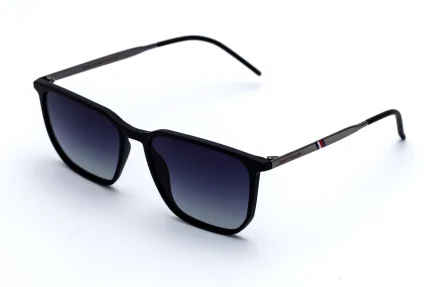 TOMMY HILFIGER TH1652S Black Polarized TR90 Sunglasses - Unisex Large Square Frame